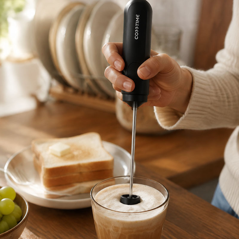 Electric Milk Frother Handheld - Montalatte elettrico per caffè, crea facilmente
